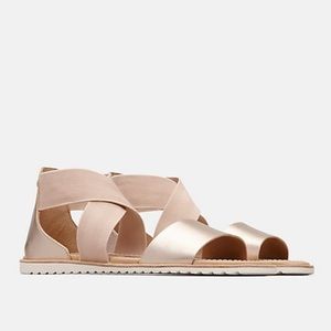 women’s sorel sandals